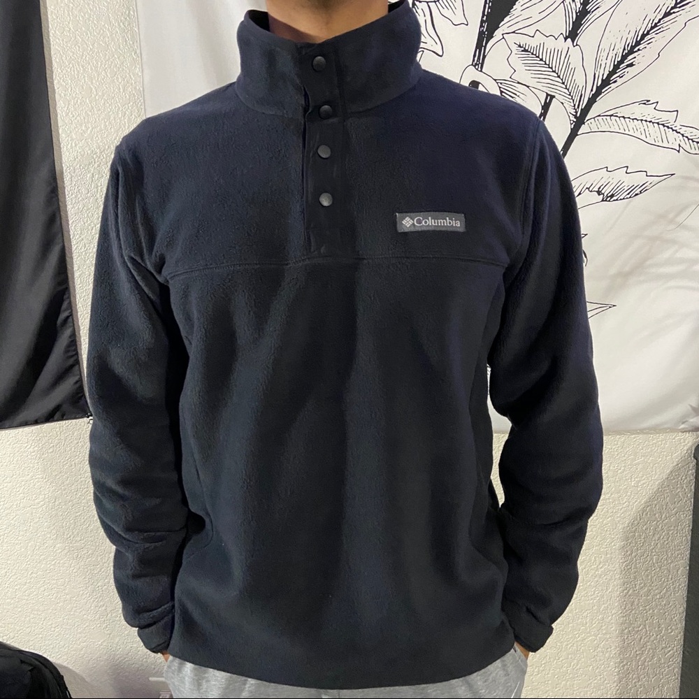 Brand new fleece Columbia sweater